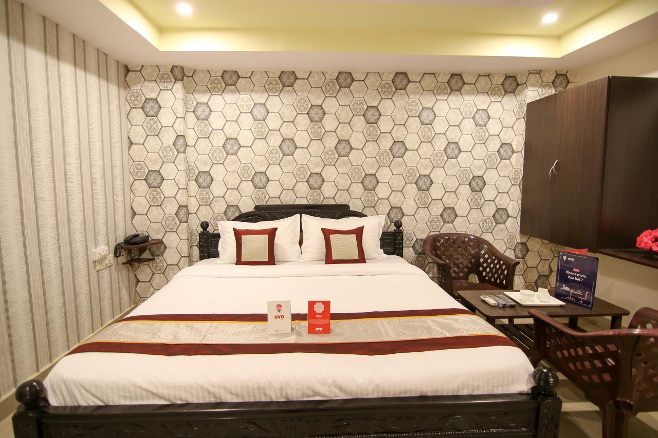 Oyo 9207 Chakri Guest House Visakhapatnam Eksteriør billede