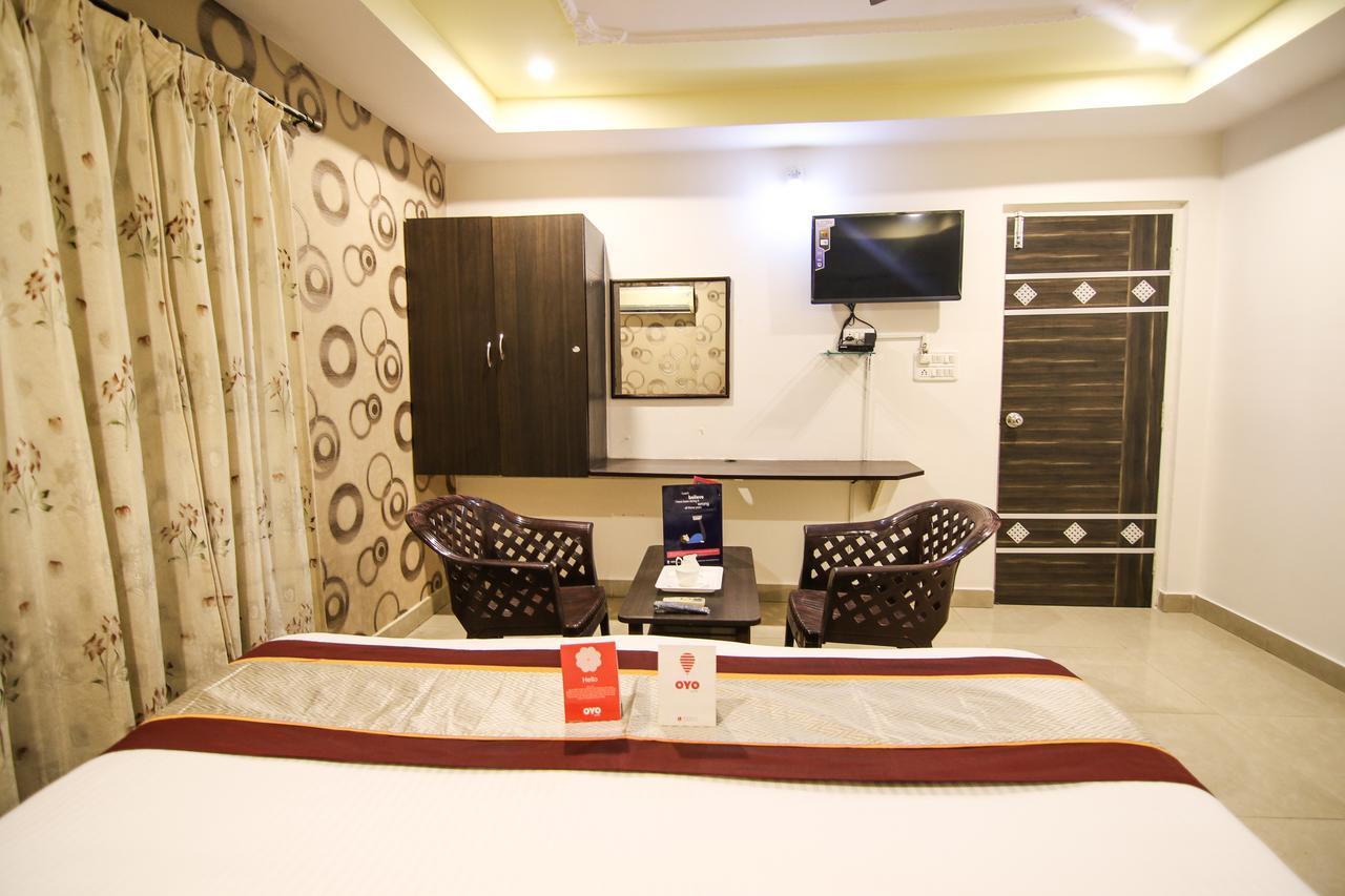 Oyo 9207 Chakri Guest House Visakhapatnam Eksteriør billede
